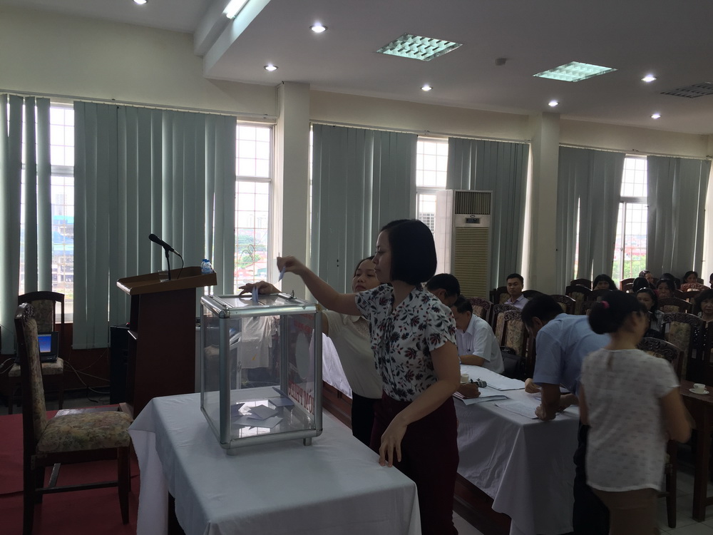 Hội nghị lấy phiếu tín nhiệm nhân sự giữ chức viện trưởng ...