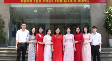 Phòng Phân tích Thí nghiệm tổng hợp Địa lý